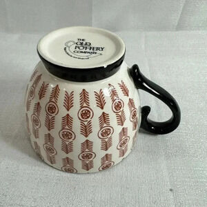 OLD‎ POTTERY company ceramic coffee mug Brown pattern with Navy handle